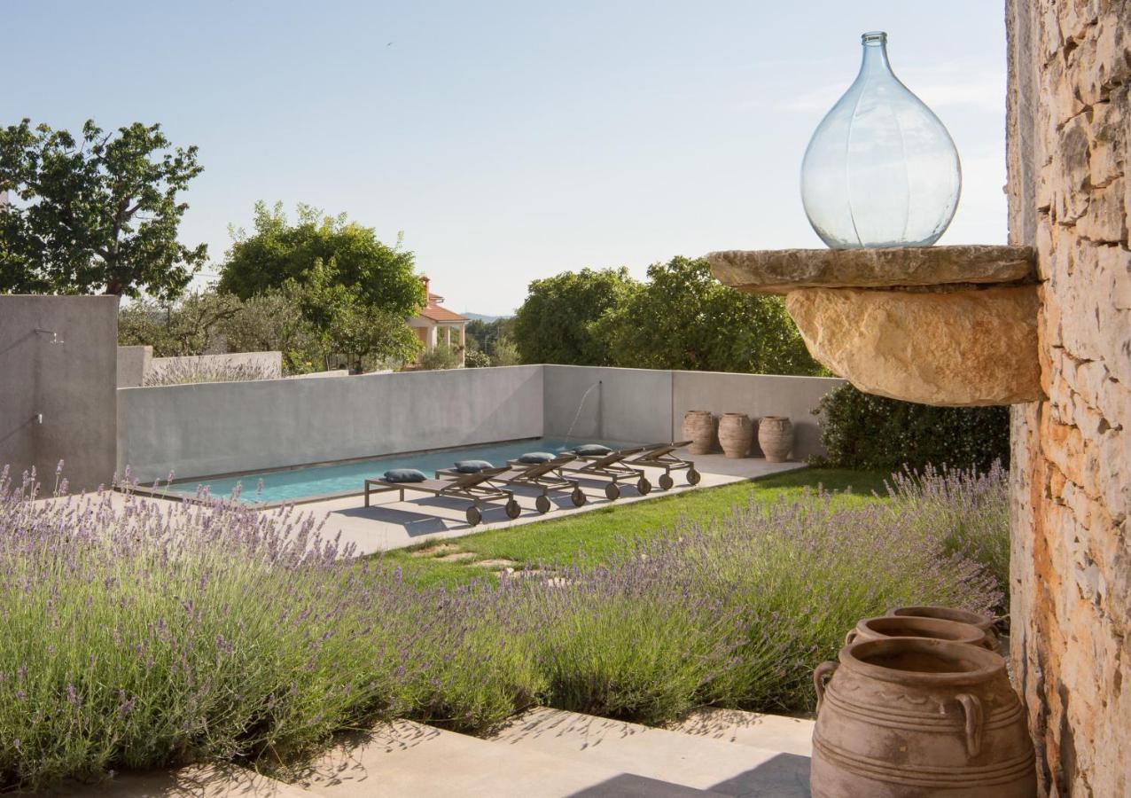 Br Villas By Rent Istria Radetići Εξωτερικό φωτογραφία